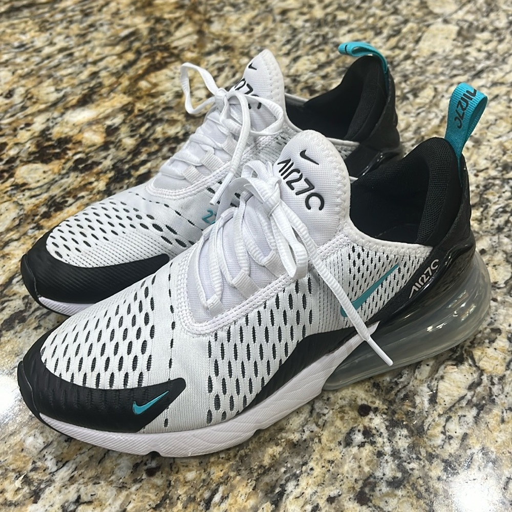Nike Air Max 270 EUC